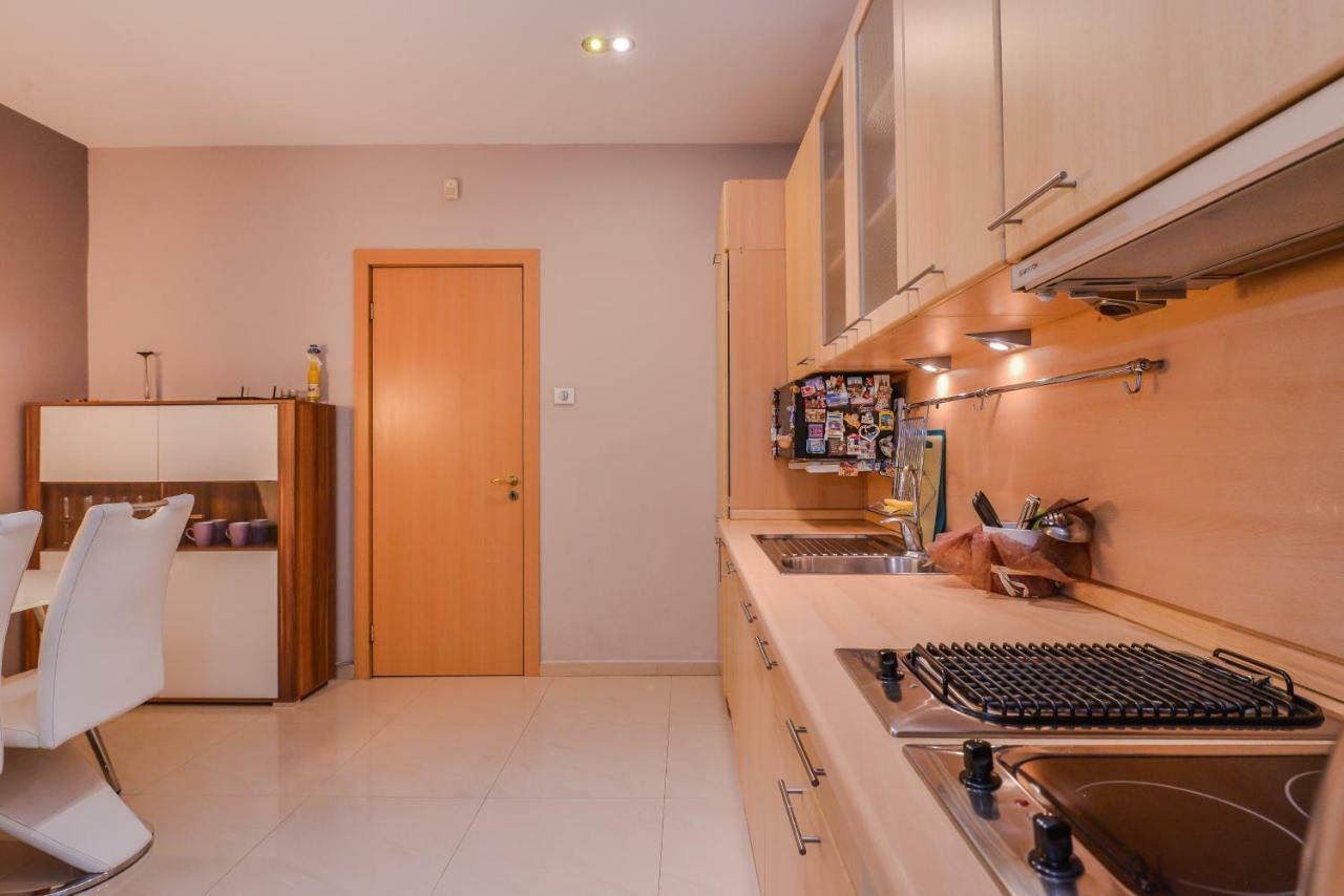 Extravaganzzo - Super Central One Bedroom Modern Apartment By Flat Mаnager Sofia Exterior foto